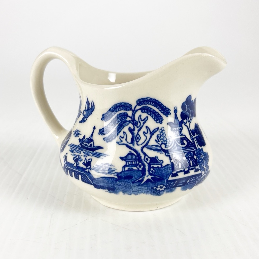 Vintage English Ironstone Tableware Old Willow Creamer Cup Mug